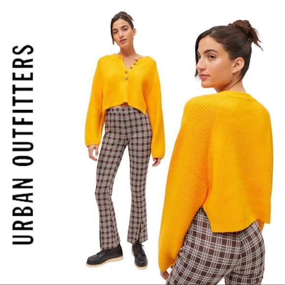 NEW Urban Outfitters UO BDG Harlow Henley Sweater M L - Picture 2 of 2